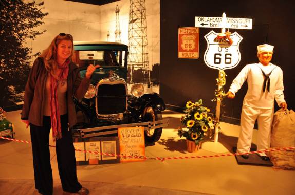 Visitando museu da Rota 66 em Elk City, em Oklahoma - EUA